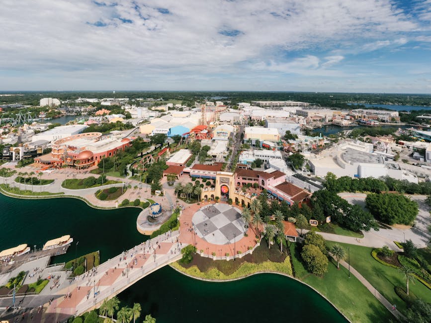 Top 12 Iconic American Landmarks for Family Vacations