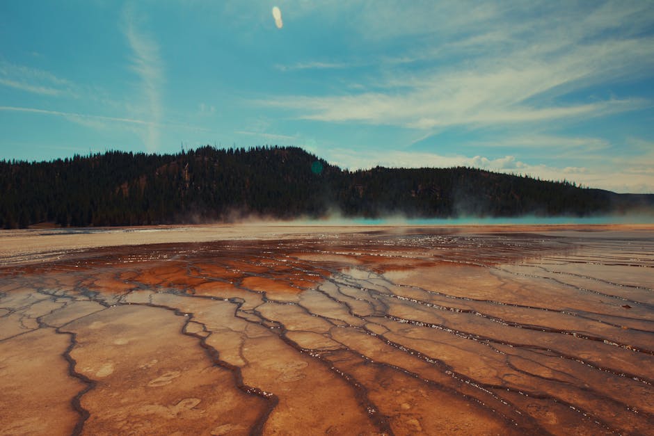Top 10 Must-Know Facts About the Grand Prismatic Spring