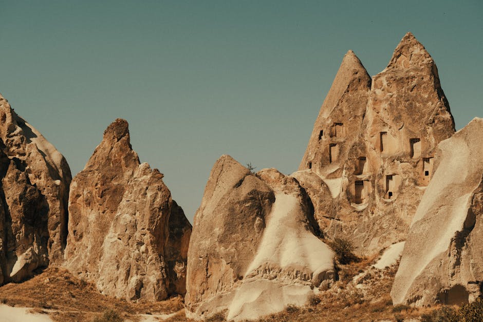 Top 10 Geographical Sites With Unique Features